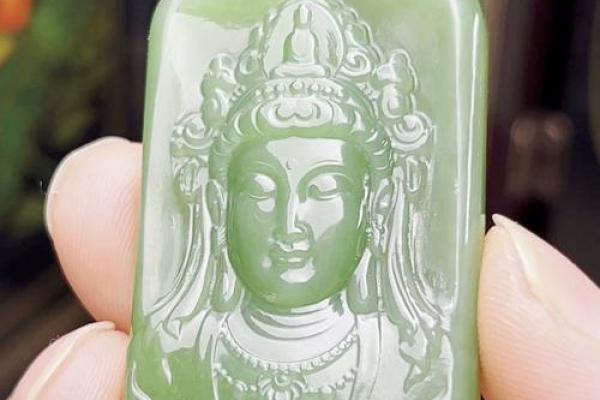 佩戴观音吊坠的讲究