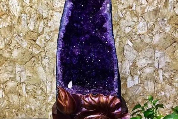 家中放水晶对风水好吗有哪些帮助 家中放水晶对风水好吗有哪些帮助