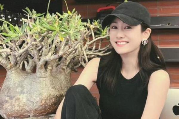 郑钧前妻是哪个星座？揭秘郑钧前妻星座性格特征