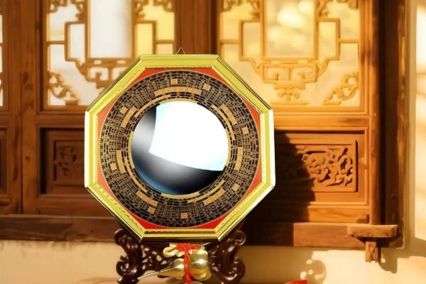 风水凸镜的作用 八卦镜的用法及忌讳