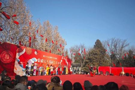北京龙潭湖庙会的民俗文化