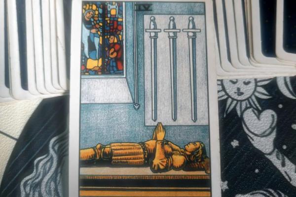 塔罗牌测试:你会在什么时候离婚 塔罗牌测试:你会在什么时候离婚