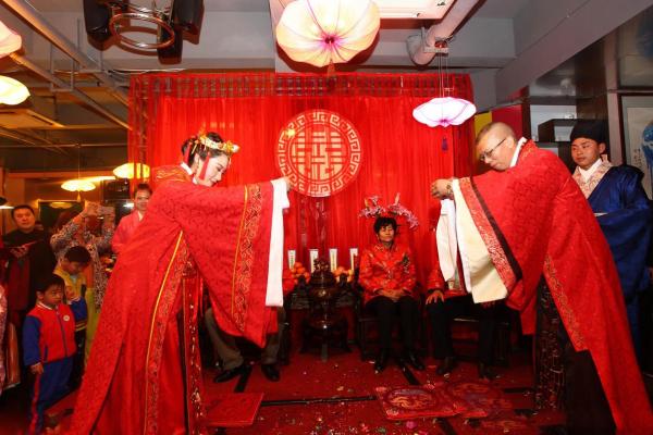 两个人一起算命给几分钱 两个人一起算命给几分钱