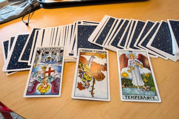 塔罗测试：十一月你会有什么好事发生？