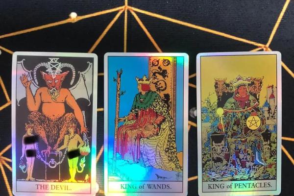 【塔罗运势】诡魅塔罗12星座8月16日运势