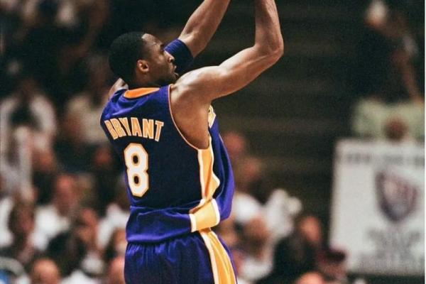 科比·布莱恩特是什么星座？