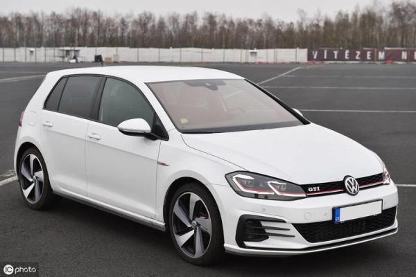 十二星座最适合开什么小车