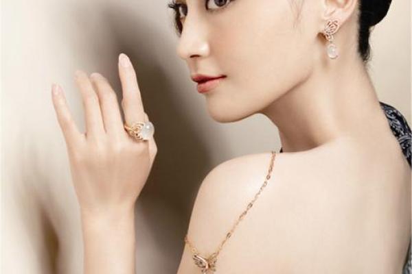 姚笛的八字 姚笛的八字